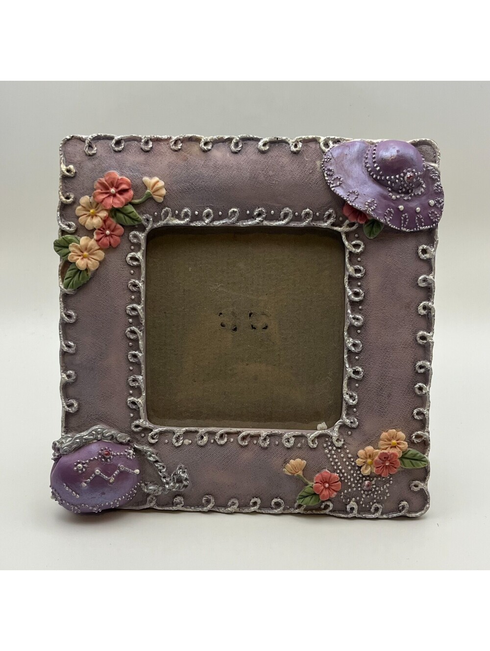 Vintage Purple Resin Picture Frame Floral Hat Purse Shabby Chic Cottage Decor